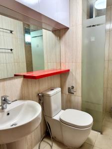 Cozy 1BR Condo in Manila Near US Embassy and Robinsons Place Manila
