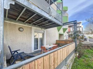 Appartements Charmant F2 avec Terrasse, Proche Thermes et Centre-Ville - Animaux Bienvenus, Wifi Inclus - FR-1-451-205 : photos des chambres