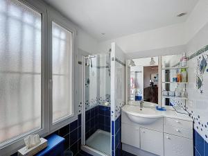 Maisons de vacances Maison 10 pers, proche mer, terrasse, 2 parkings - FR-1-475-219 : photos des chambres
