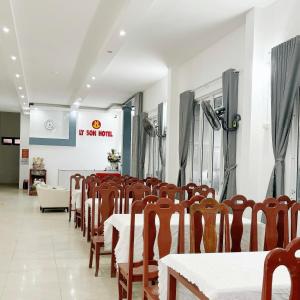 Khách sạn Lý Sơn