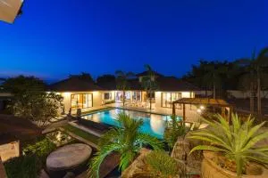 Modern 4-Bedroom Pool Villa in a Tropical Oasis - M4 - Dhaptai