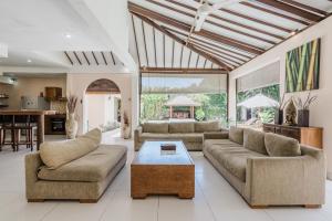 9 Bedroom Villa Vista Seminyak