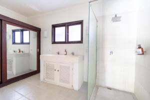 10 Bedroom Villa Vista Seminyak