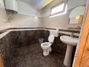 Hotel Old Manali-Mountain View, Balcony, Garden, Pet Friendly, Parking