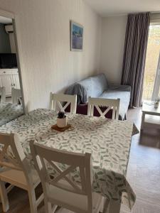 Appartements Cote Provence 1 : photos des chambres