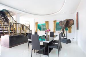 Family Holiday 3BR Pool Villa Lancelot 2