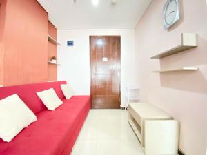 Comfy 1BR at Gateway Pasteur Apartment By Travelio