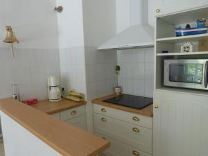 À 200m de la plage, appart. avec jardin pour 4 pers., animaux et parking admis - FR-1-823-20