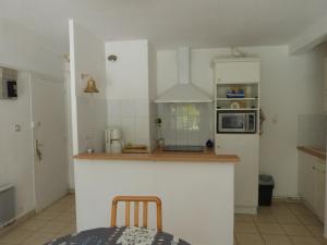 Appartements A 200m de la plage, appart. avec jardin pour 4 pers., animaux et parking admis - FR-1-823-20 : photos des chambres