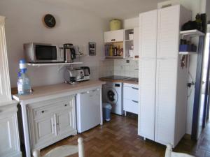 Rez-de-jardin 4 pers proche plage et port Noirmoutier - FR-1-823-32