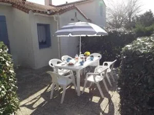 Maison mitoyenne confortable, proche plage et forêt - FR-1-823-35 - 巴尔巴特尔