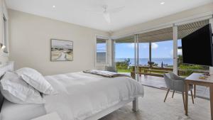 A Beachside Getaway - 13 by HolidayCo