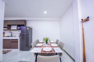 3 Bedroom Pool Villa Royal Park Village Pattaya