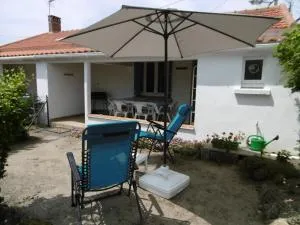 Charmante maison 4 personnes à L'Épine, proche plage - FR-1-823-103 - 拉盖里尼耶尔