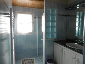 Maison 2 Pers. à Noirmoutier, Proche Plage, Parking - FR-1-823-115