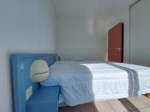 Appartements Charmant T2 avec piscine a 2 min de la plage - FR-1-239-1104 : photos des chambres