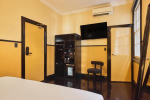 Hotel Diplomat Sydney