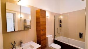 Hyde Park & Oxford Street Elegant House 2BR 2BA