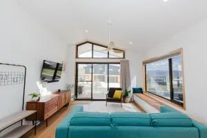 Little Willow - 11a Willow Bay Place - Berridale