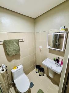 Serenitude Staycation by Khaila - Fame Residences