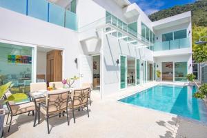 Private 4BR Pool Villa Skylight with Stunning Views of Kamala Green Hills