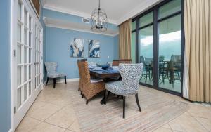 Phoenix West 2105 condo