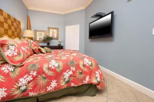 Phoenix West 2105 condo