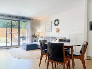 Stylish, spacious apartment near City, Chadstone, Monash