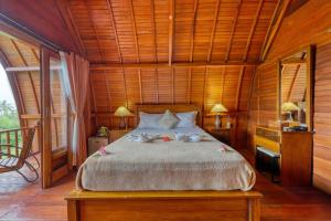 Phòng Giường Đôi có Ban công và Nhìn ra Biển (Double Room with Balcony and Sea View)