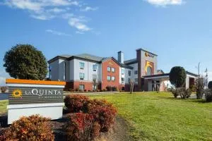 La Quinta by Wyndham Loudon - Ten Mile