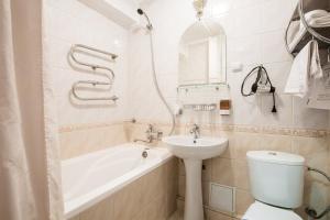 Superior Single Room room in Bukovyna Hotel