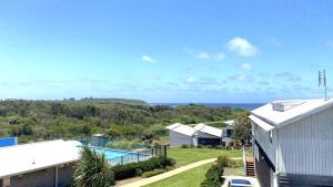 Bluewater Bliss at Caves Beach Villas