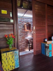 Ketewel Bed and Breakfast Kshanti Room