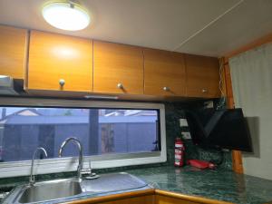 Caravan at 36 Clarevale