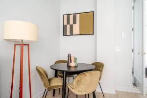 Blueground The Loop elevator nr Willis Tower CHI-1234