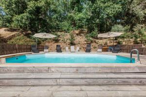 Domaine du Roc Gîtes 34 personnes