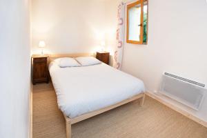 Maisons de vacances Domaine du Roc Gites 34 personnes : photos des chambres