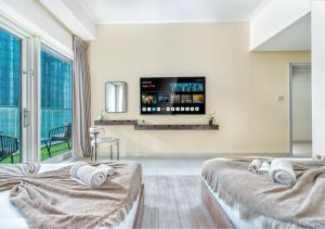 Pristine 2BR Apt in Dubai! JBR, Marina & Sea View