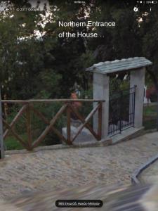 Perky Roses Home, Mountain Meets Sea in Milies, Pelion