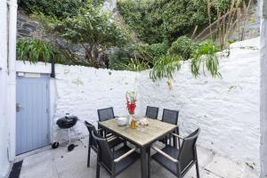 Salubrious Cottage, St Ives