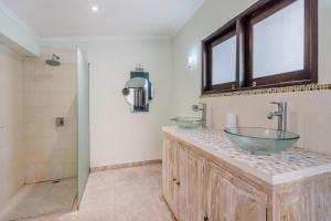 14 Bedroom Villa Vista Seminyak