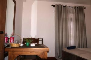 Ayubo Villa Ruby Room