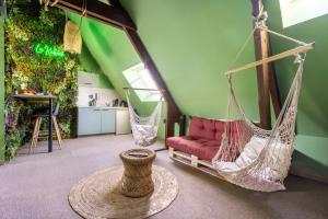 Appartements La Kabane , Appartement proche centre et plage avec experience decoration Jungle unique : photos des chambres