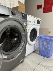 Venus Apartment Trung Phụng