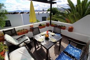 App 8A - Sonniger Balkon, sehr ruhig, 180 cm Bett, 100 m zum Strand - 4hvězdičkové hotely ve městě Tías