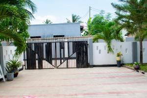 Mjimwema Villas Main House