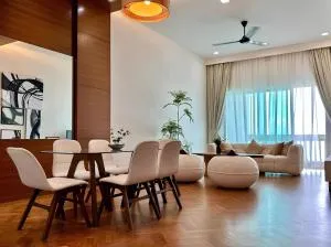 Straits Quay Seafront Suite l Panoramic Seaview - Bagan Jermal