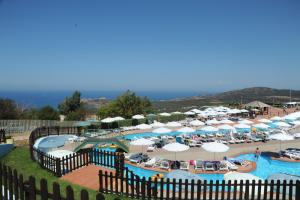 AquaFantasy Apartments