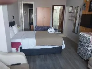 Palmiye Pansiyon - 王子岛群