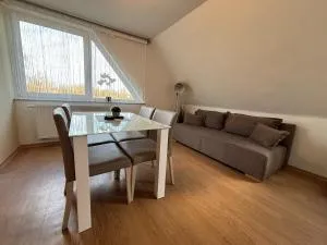 Pension Hirschburg Apartment 1 - Klockenhagen - Neu Klockenhagen